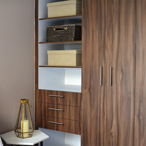 0001 closet